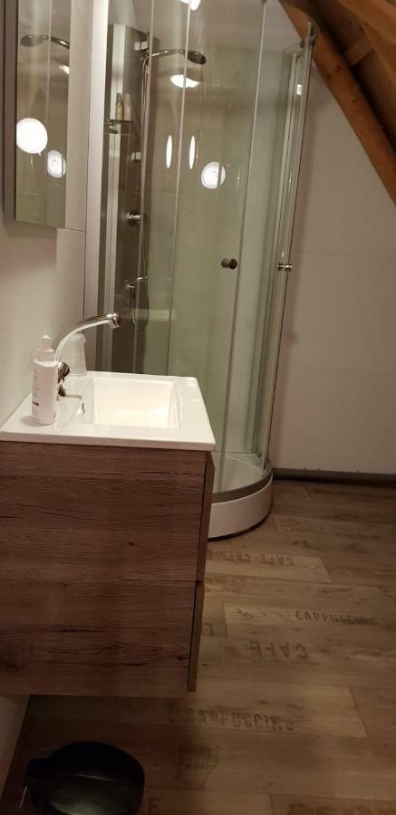 B&B Oldenbosch Holwierde Εξωτερικό φωτογραφία